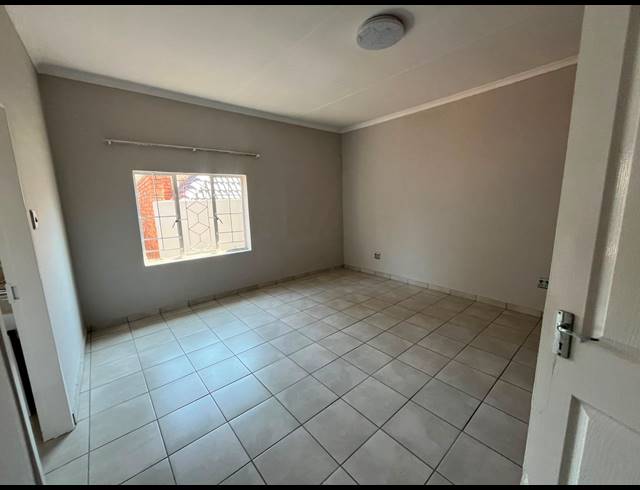 9 BEDROOM HOUSE FOR SALE IN DALVIEW